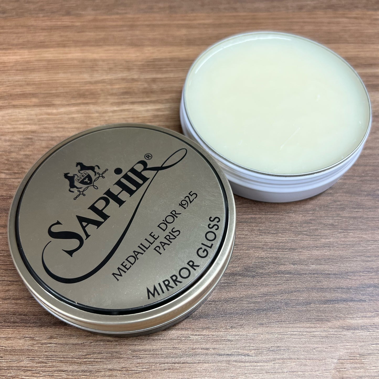 saphir medaille d'or mirror gloss wax neutral