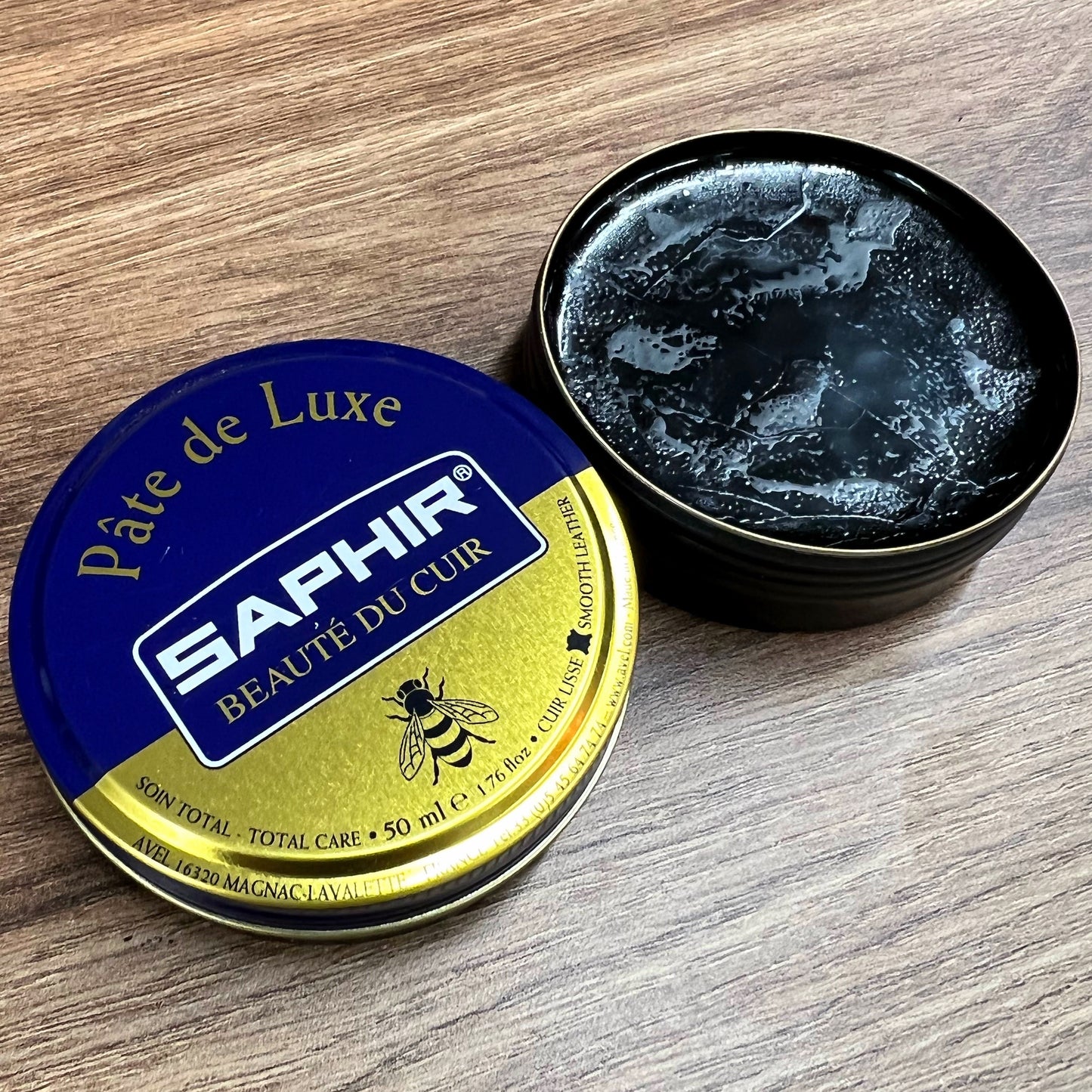 saphir beaute du cuir pate de luxe shoe polish bordeaux