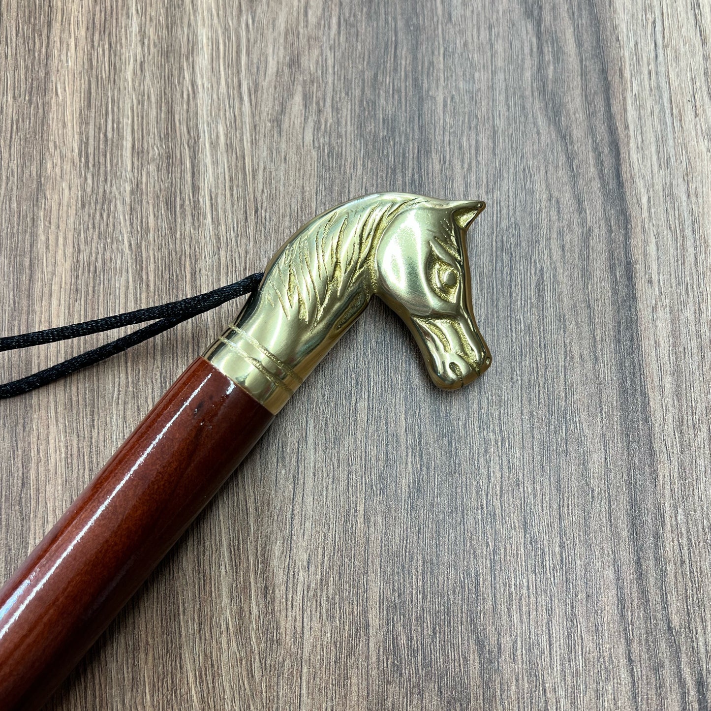 Saphir Imperial Brass Figure Head Shoe Horn