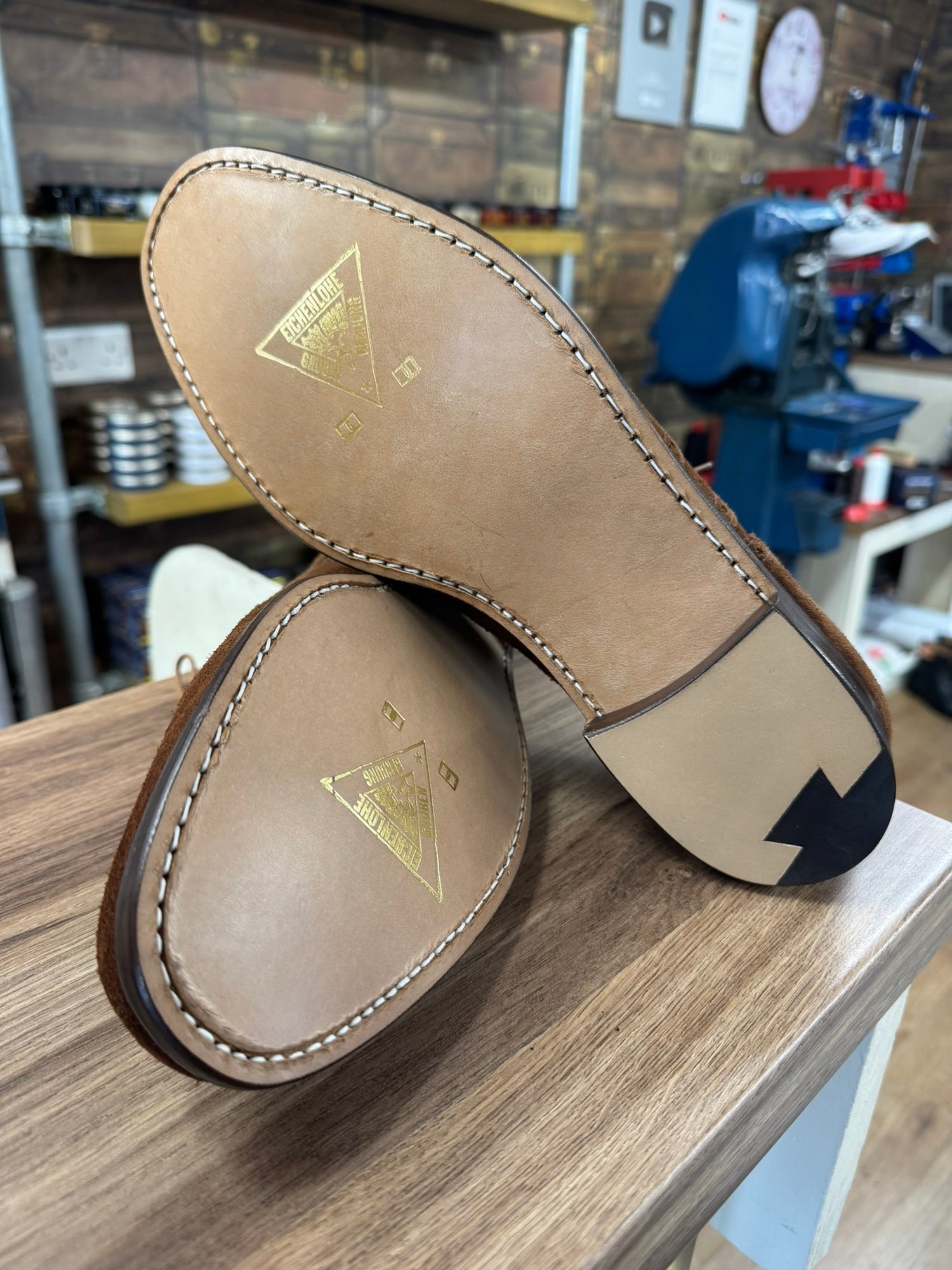 premium-leather-sole-repair-tring