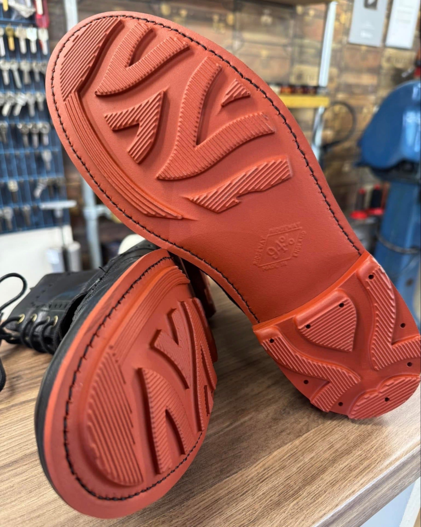 dainite-ridgeway-sole-repair-tring