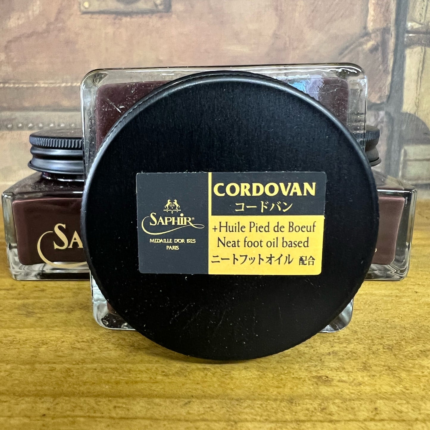 Saphir medaille D'or Cordovan Cream 75mm